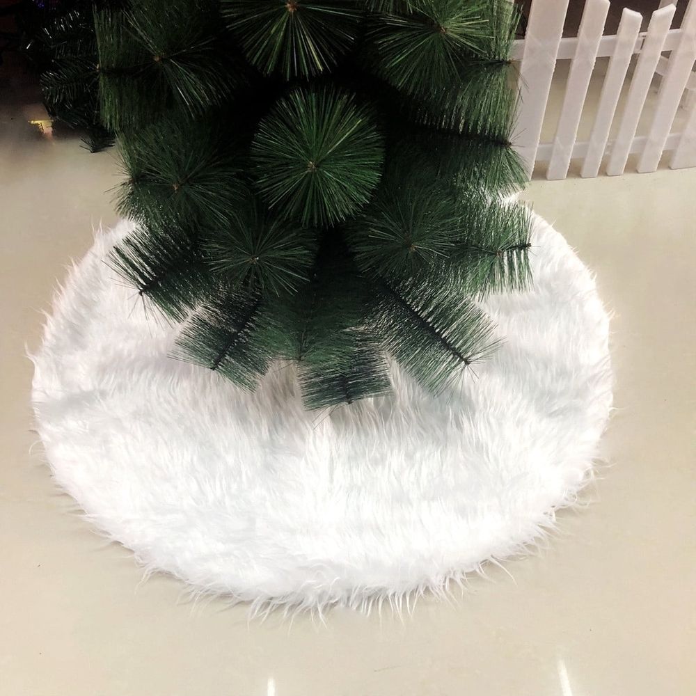 Faux Fur Christmas Tree Skirt, White Fluffy Plush Skirt for Christmas Tree, White Christmas Tree Rug Skirt Perfect for Christmas Party Decorations, 30 inches